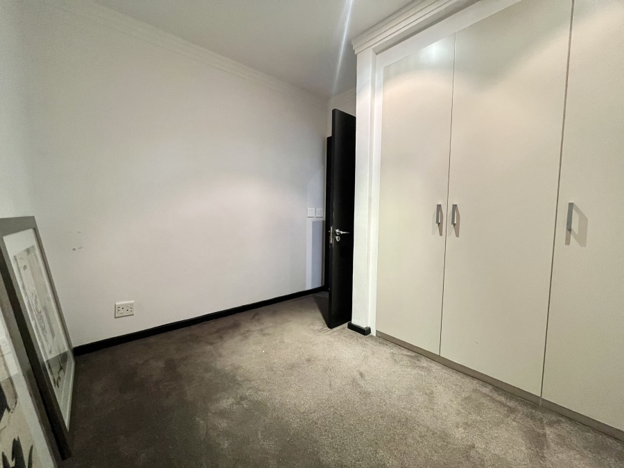 2 Bedroom Property for Sale in Cape Town City Centre Western Cape